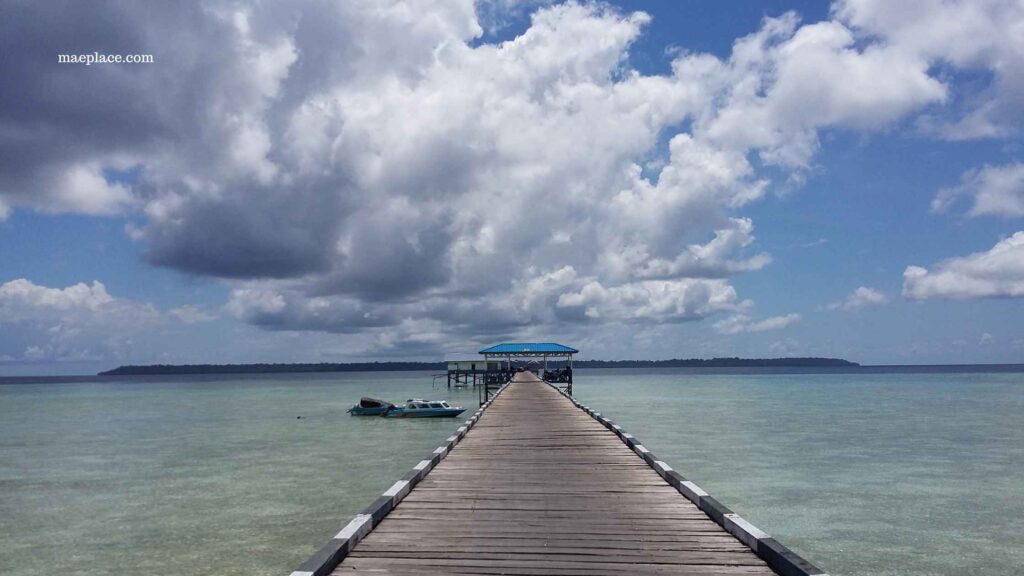 kakaban island derawan
