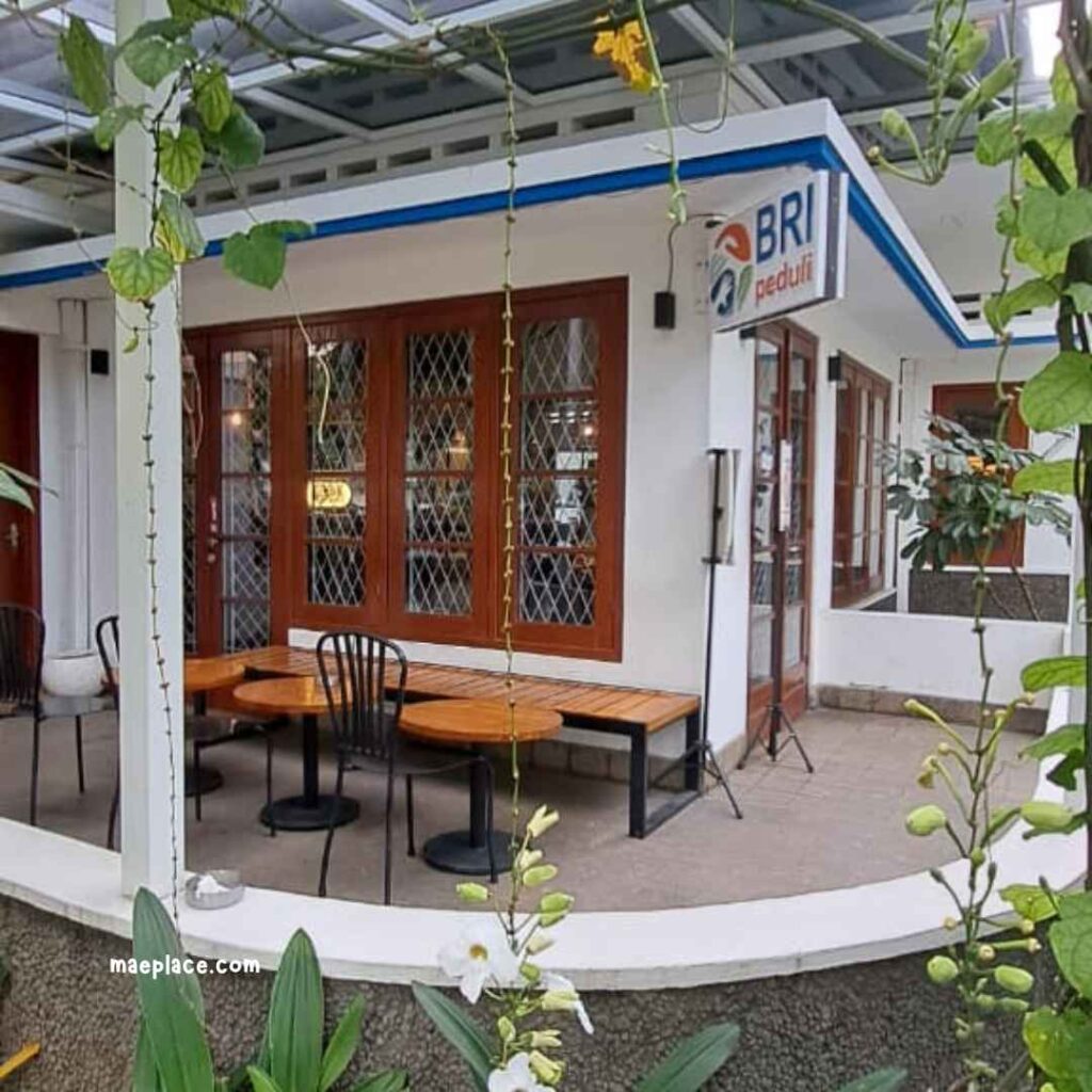 outdoor area di Pinarak