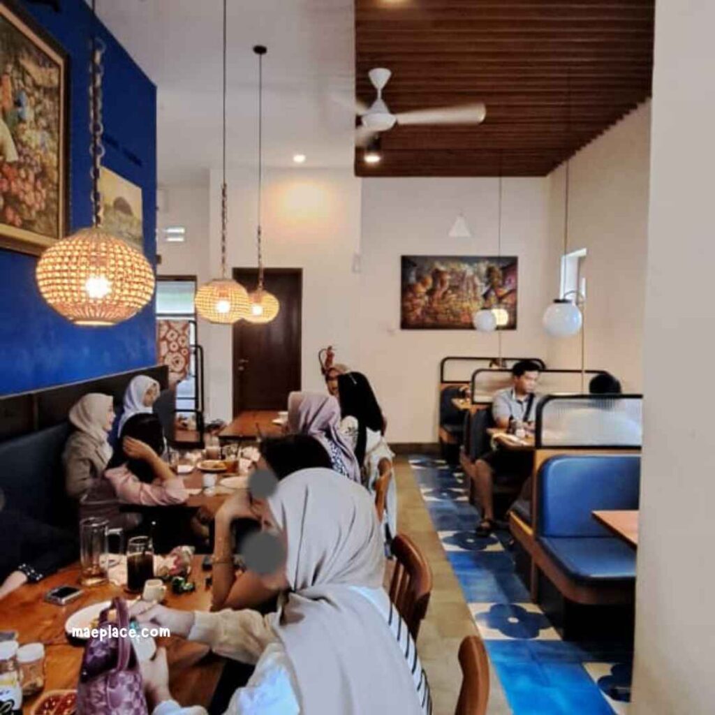 Indoor Area Cafe