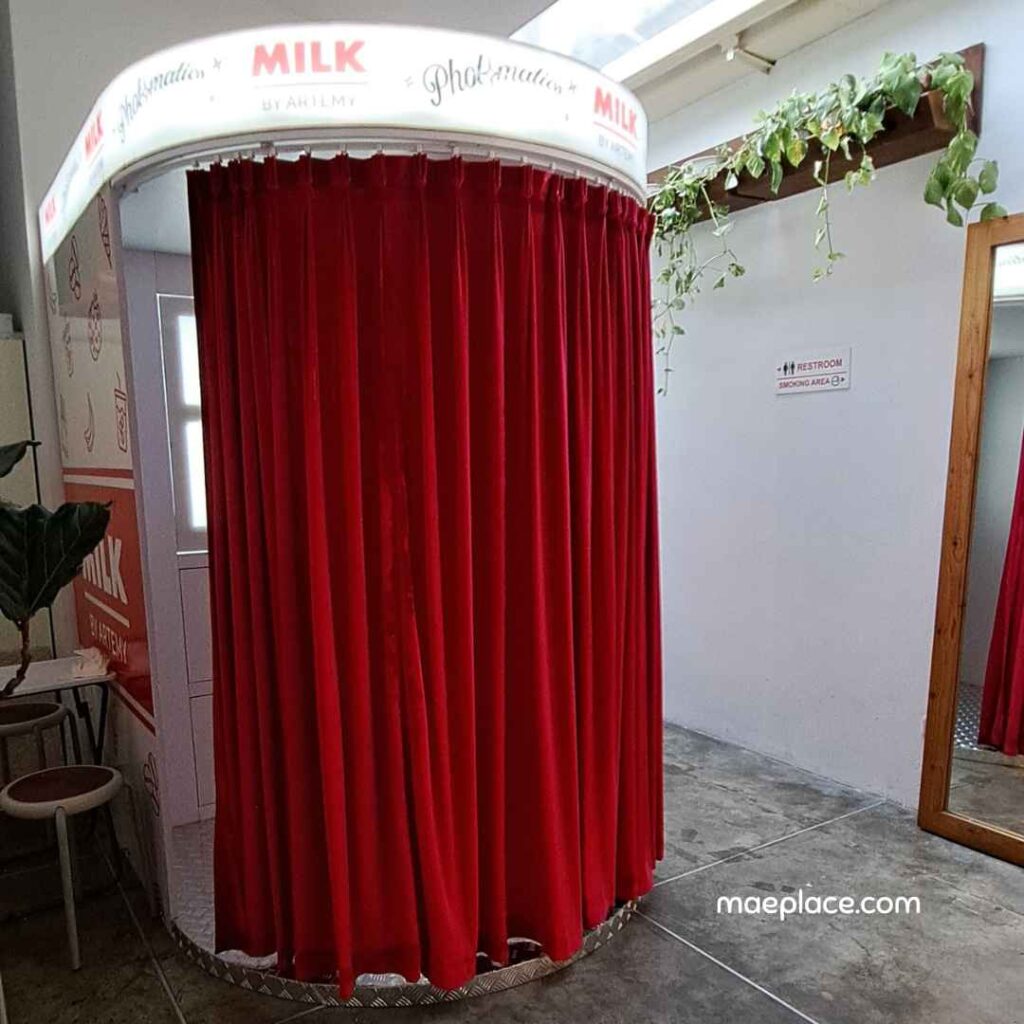 photo box corner